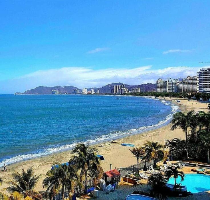 Apartamento Rodadero Blanquita Luz 205